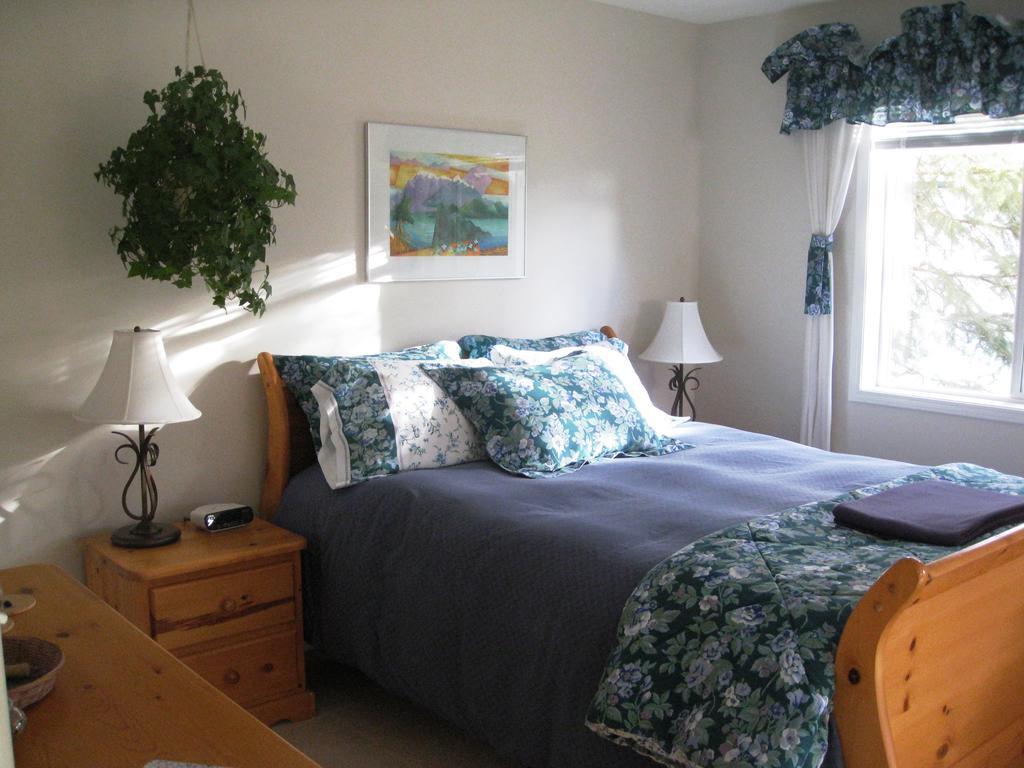 Avens Renaissance B&B Canmore Kültér fotó